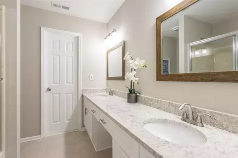 32 Lake Village Dr, Durham, NC 27713 photo 6