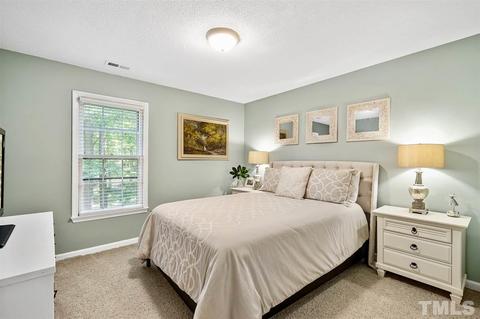 101 Flintlock Ct, Cary, NC 27513 photo 17