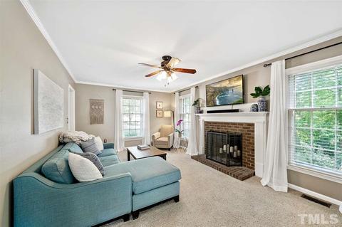 101 Flintlock Ct, Cary, NC 27513 photo 10