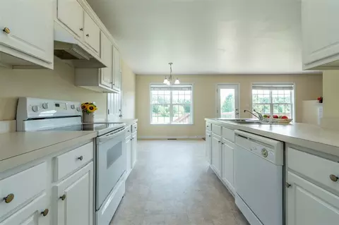 81 Beadle Ct, Smithfield, NC 27577 photo 9