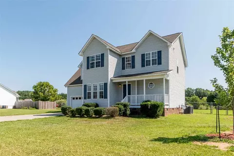 81 Beadle Ct, Smithfield, NC 27577 photo 2