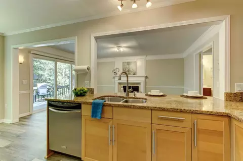 309 Gregory Dr, Cary, NC 27513 photo 9