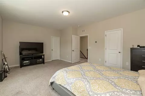 2062 October Dr, Durham, NC 27703 photo 21