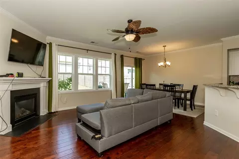 2062 October Dr, Durham, NC 27703 photo 9