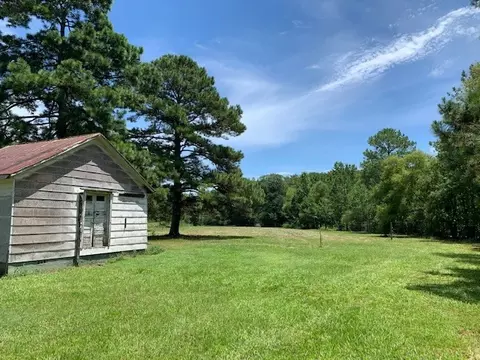 2328 Arrowhead Rd, Dunn, NC 28334 photo 1