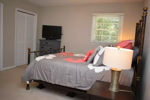 203 Hillview Dr, Durham, NC 27703 photo 21