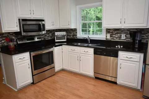 203 Hillview Dr, Durham, NC 27703 photo 8