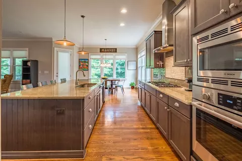 121 Ruskin Dr, Chapel Hill, NC 27516 photo 7