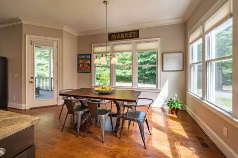 121 Ruskin Dr, Chapel Hill, NC 27516 photo 9