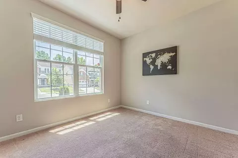 203 Glenview Ln, Durham, NC 27703 photo 2