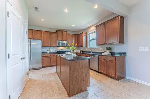 203 Glenview Ln, Durham, NC 27703 photo 9