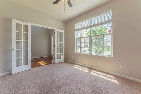 203 Glenview Ln, Durham, NC 27703 photo 3