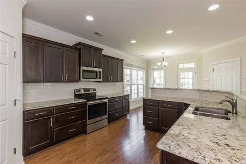 704 Resplendent Pl, Raleigh, NC 27603 photo 9