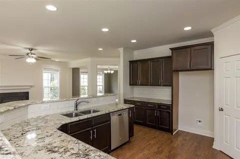 704 Resplendent Pl, Raleigh, NC 27603 photo 10