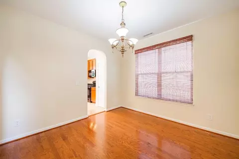 1902 Pear Tree Ln, Durham, NC 27703 photo 4