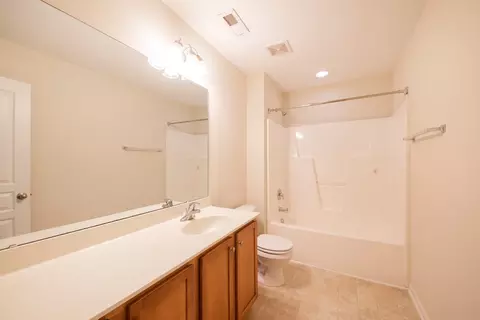 1902 Pear Tree Ln, Durham, NC 27703 photo 22