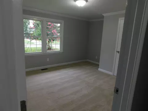 307 E Kennedy Cir, Benson, NC 27504 photo 6