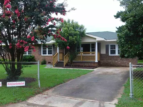 307 E Kennedy Cir, Benson, NC 27504 photo 1