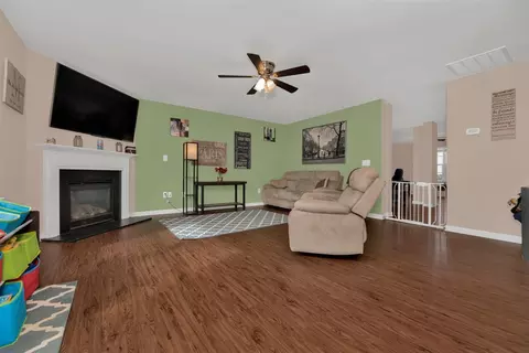 115 Archer Dr, Bunnlevel, NC 28323 photo 8