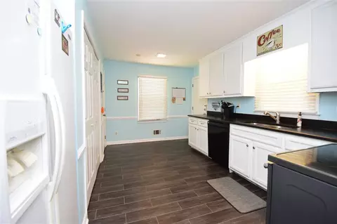 906 Frances Dr, Garner, NC 27529 photo 13