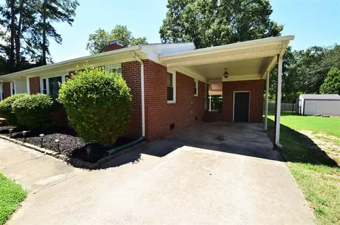 906 Frances Dr, Garner, NC 27529 photo 2