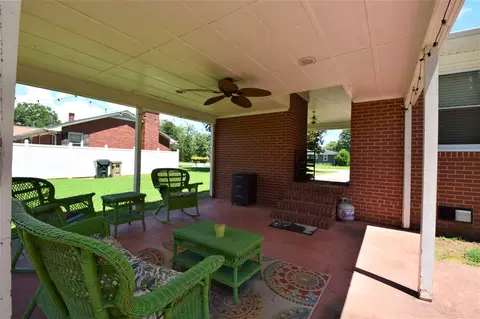 906 Frances Dr, Garner, NC 27529 photo 4