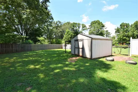 906 Frances Dr, Garner, NC 27529 photo 6