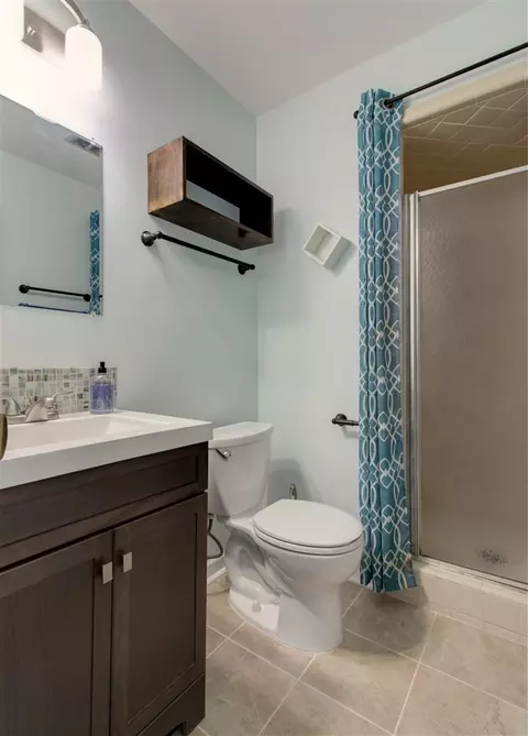 4731 Heritage Dr, Durham, NC 27712 photo 13