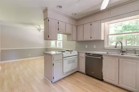 4731 Heritage Dr, Durham, NC 27712 photo 10
