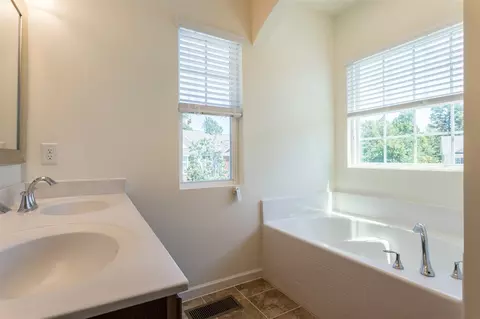 4348 Flintlock Ln, Durham, NC 27704 photo 20