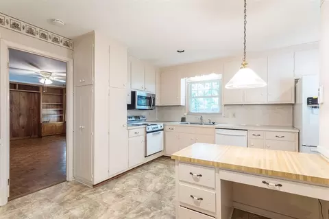 2323 Anthony Dr, Durham, NC 27705 photo 9