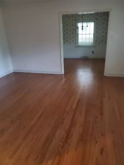 2323 Anthony Dr, Durham, NC 27705 photo 4