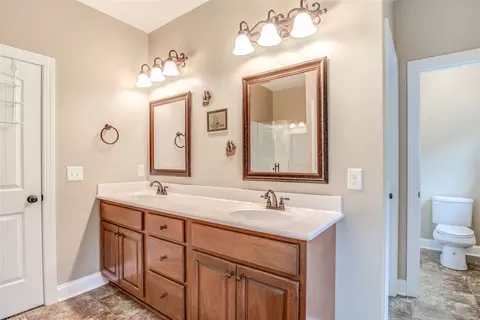 176 Beasley Estates Dr, Benson, NC 27504 photo 23