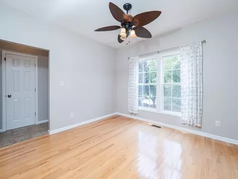 3000 Commodore Dr, Apex, NC 27502 photo 5