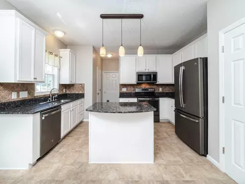 3000 Commodore Dr, Apex, NC 27502 photo 11