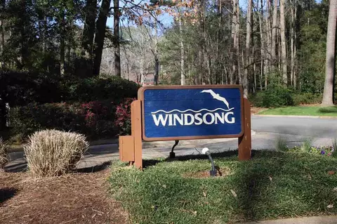 201 Wind Ln, Cary, NC 27518 photo 2
