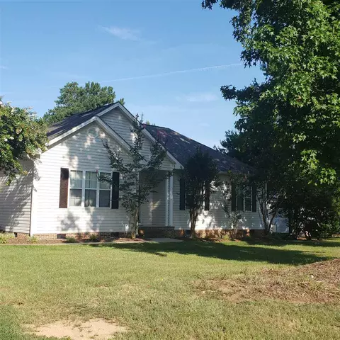 105 Bobby Dr, Garner, NC 27529 photo 1