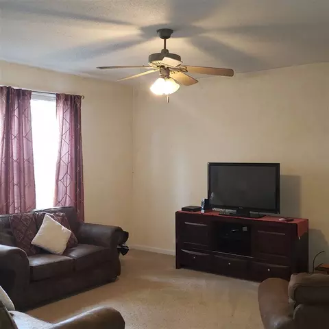 105 Bobby Dr, Garner, NC 27529 photo 3