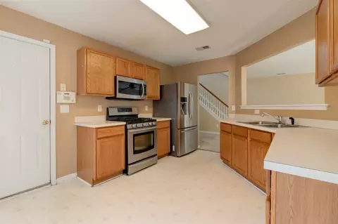 116 Pebblestone Dr, Durham, NC 27703 photo 7
