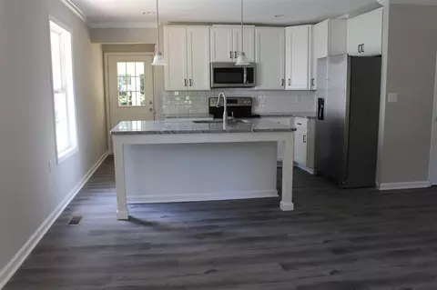 2720 Ashe St, Durham, NC 27703 photo 5