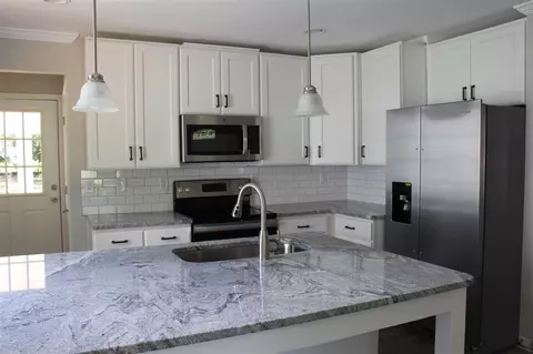2720 Ashe St, Durham, NC 27703 photo 6