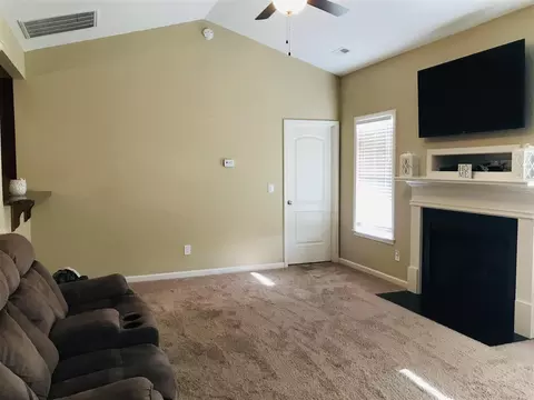 200 Cider Ct, Benson, NC 27504 photo 6
