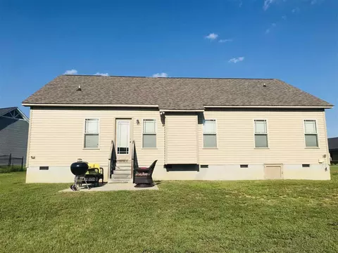 200 Cider Ct, Benson, NC 27504 photo 2