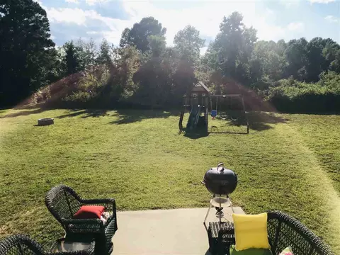 200 Cider Ct, Benson, NC 27504 photo 3