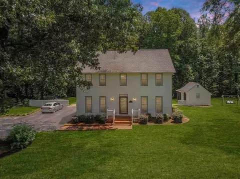 185 Robin Loop, Dunn, NC 28334 photo 3