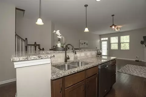 712 Sidepark St, Durham, NC 27703 photo 10