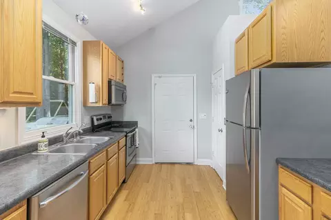 310 Hemlock Dr, Durham, NC 27705 photo 9