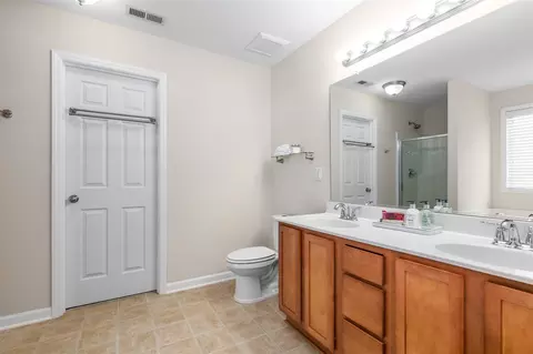 2913 Cherrybark Dr, Durham, NC 27704 photo 13