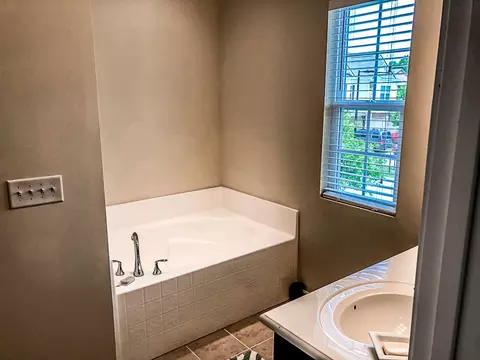 15 Daly Ct, Durham, NC 27705 photo 14