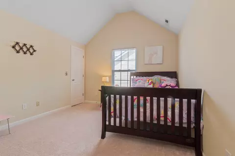 2040 Spring Creek Dr, Durham, NC 27704 photo 23